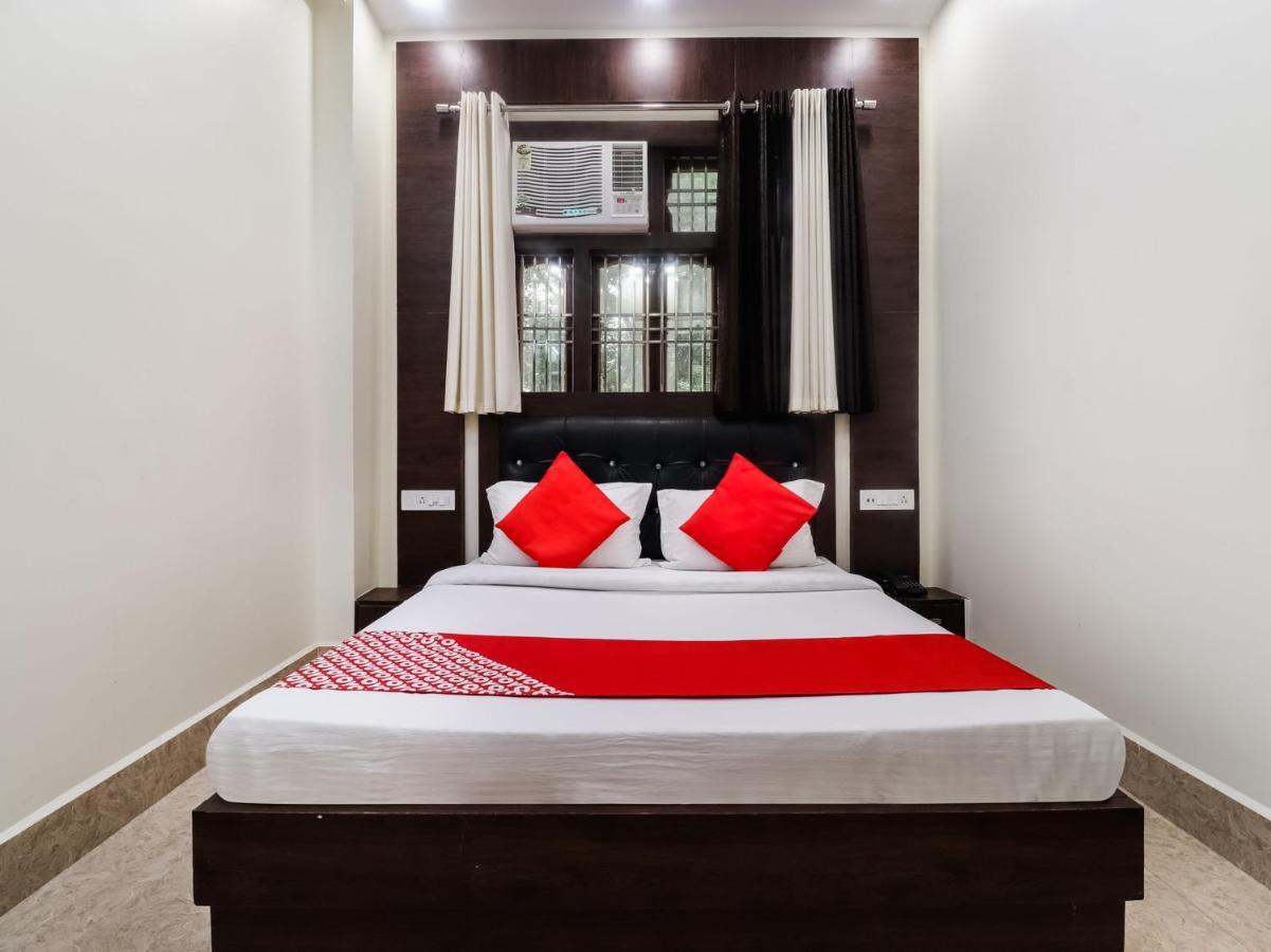 Oyo 77158 Hotel Swastik Palace Bhiwandi Экстерьер фото